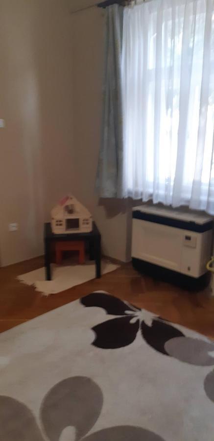 Szell 3 Apartman Apartment Szombathely Exterior photo